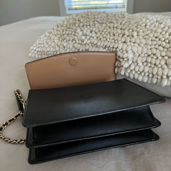 Authentic TORY BURCH Logo Chain Shoulder Bag Leather Black - Picture 11 of 13